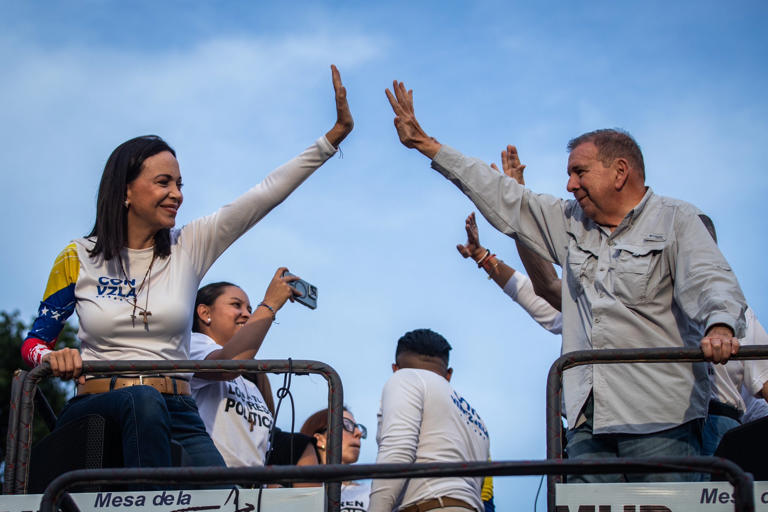 Régimen de Nicolás Maduro abre investigación a María Corina Machado y Edmundo González, La indagación inició por presunta “instigación a la insurrección”, luego de que ambos líderes llamaran a policías y militares a detener la “represión”